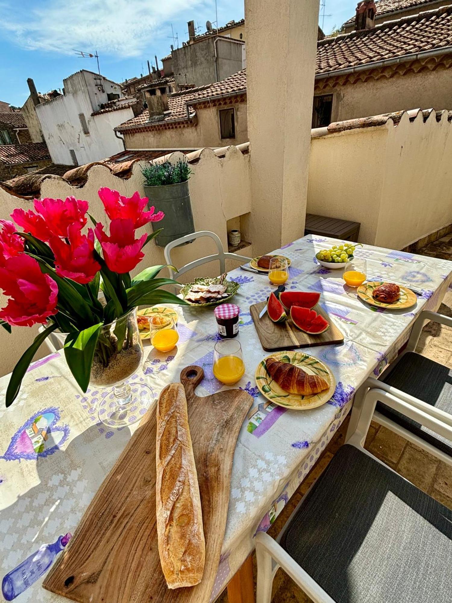 Maison Elsud La Garde-Freinet Centre 3 Chambres Terrasse Parking Екстер'єр фото